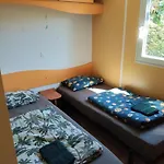 Mobil For Chilling Out Park *** Holiday home Foix