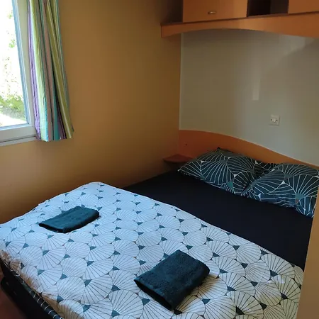 Holiday home Mobil For Chilling Out Park *** Foix